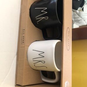 Rae Dunn coffee mugs